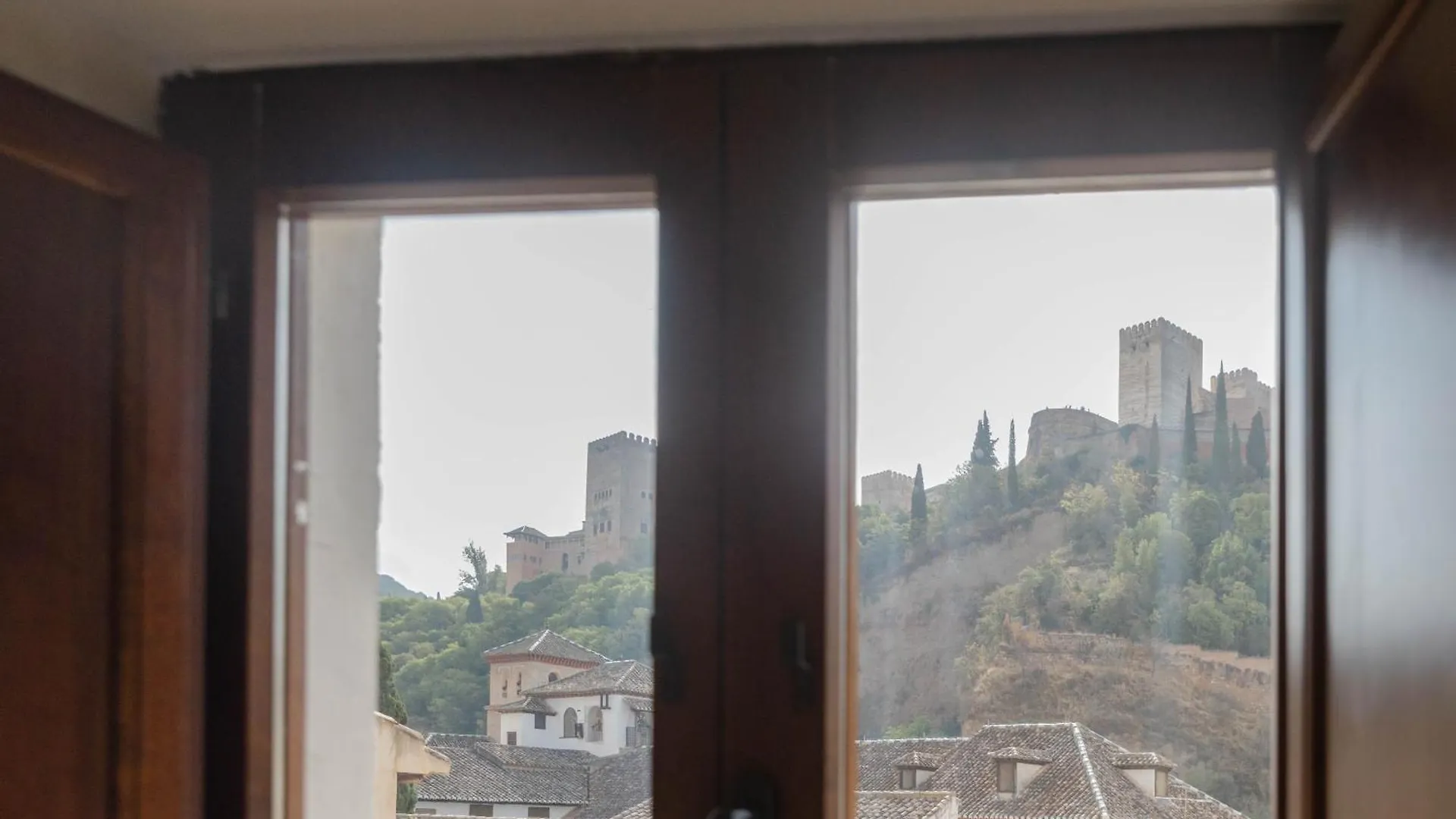 דירה גרנדה Apartamento Duplex Con Vista A La Alhambra